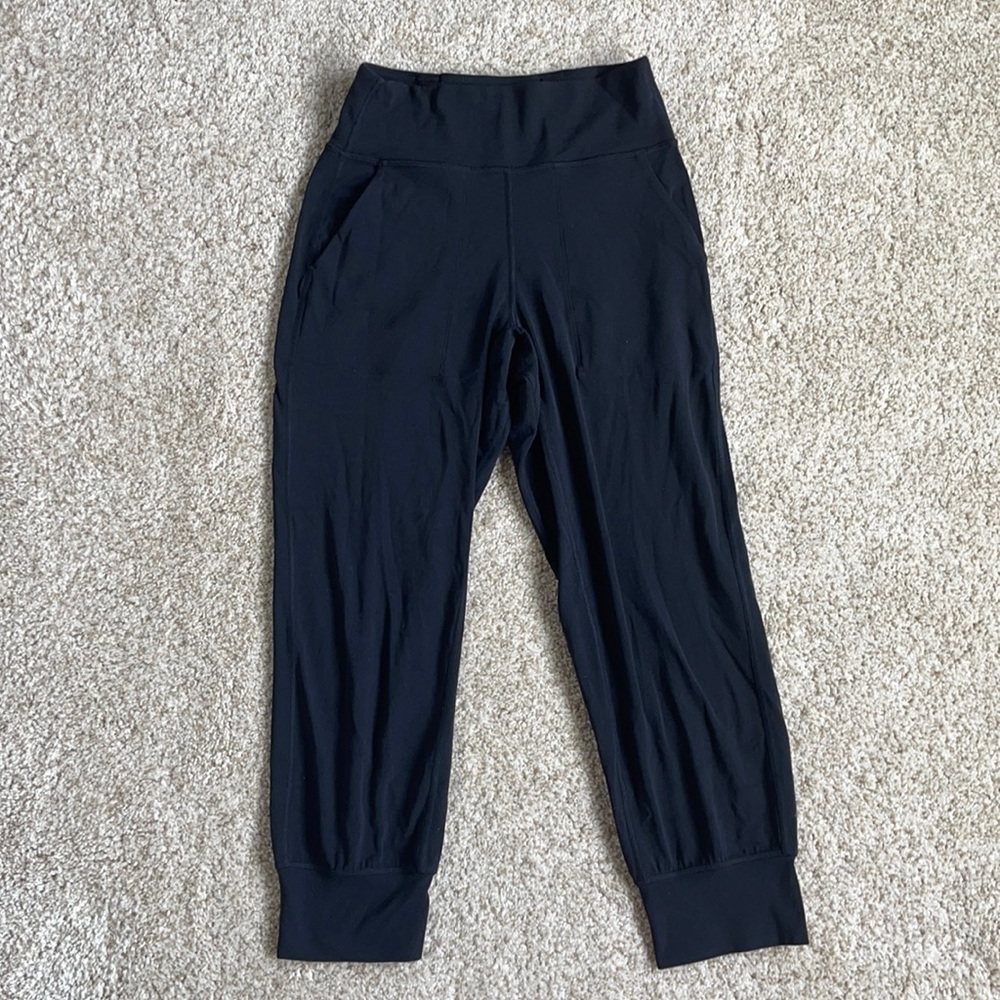 Lululemon Align Jogger Cropped 23”
